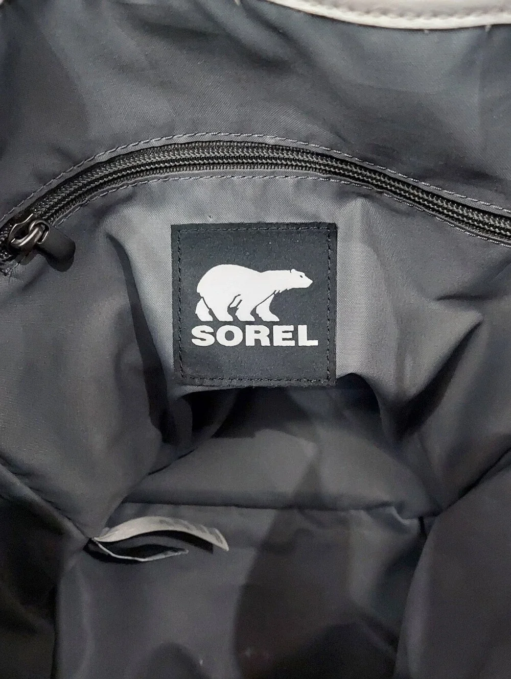 Sorel Tri Tone Full Grain Drawstring Leather Backpack Gently Loved